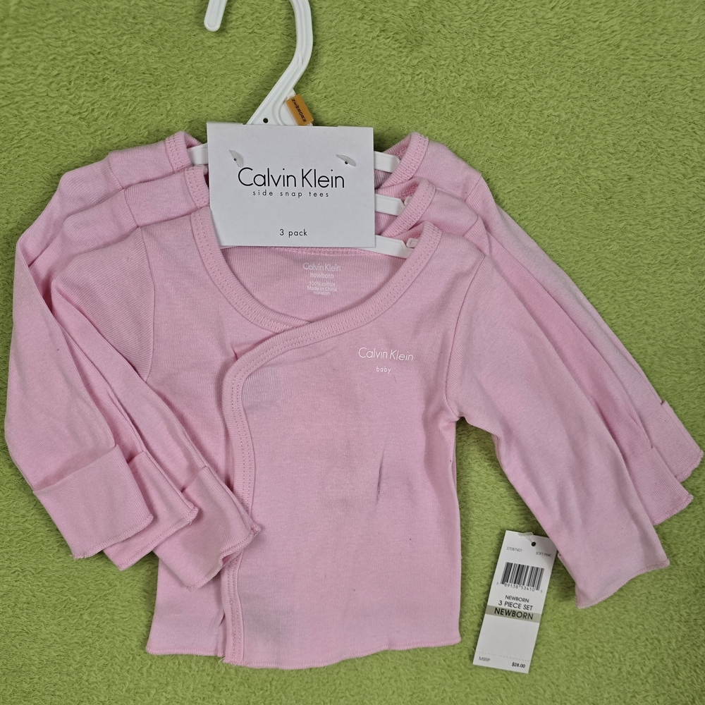 NWT NEWBORN Calvin Klein Baby Girl Pink Long-Sleeve Side-snap- 3 Pack Tees (Q2)